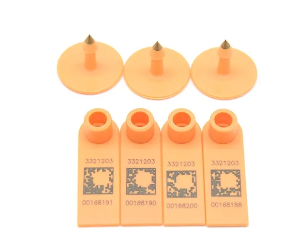 RFID animal ear tag for sheep